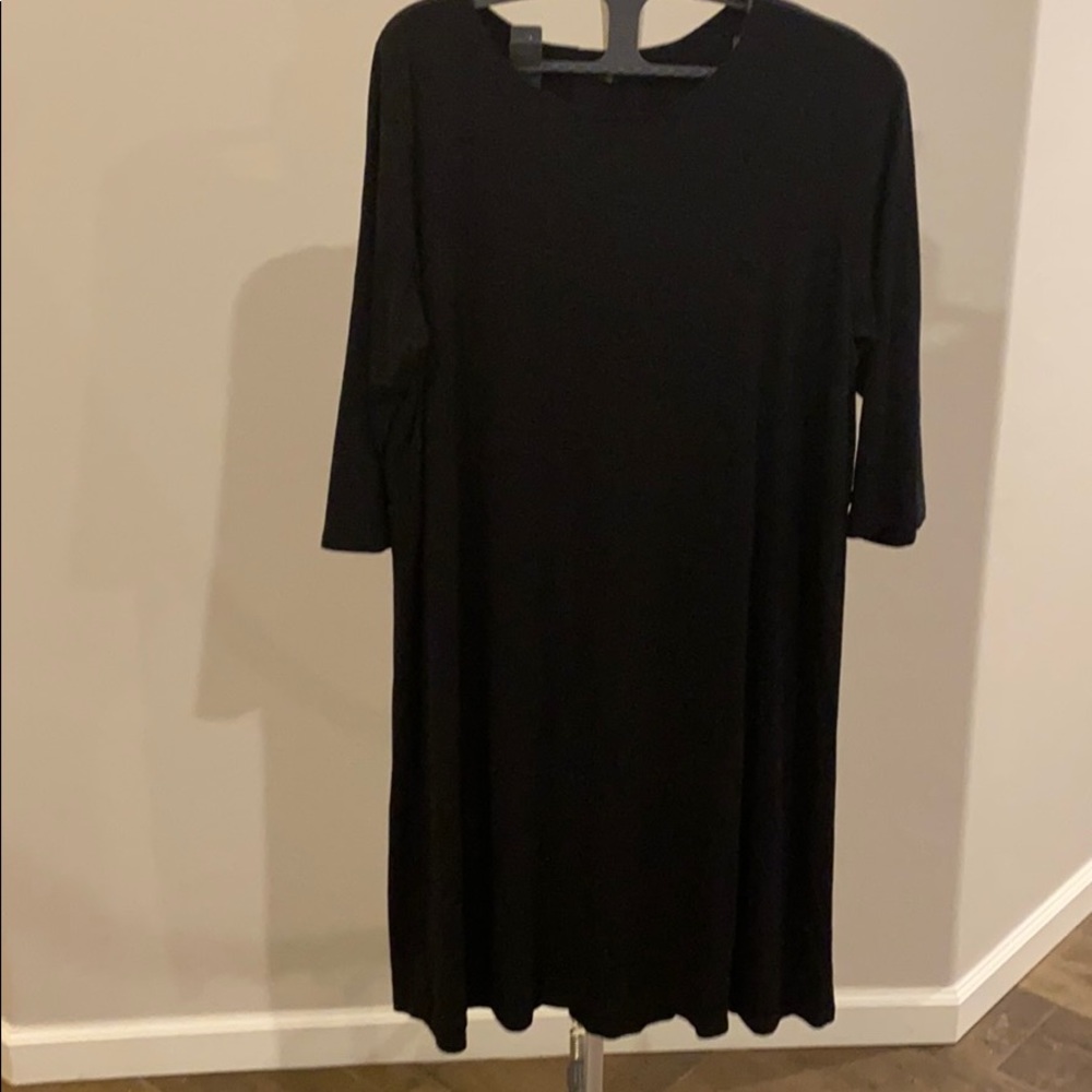 Eileen Fisher black 3/4 sleeve dress